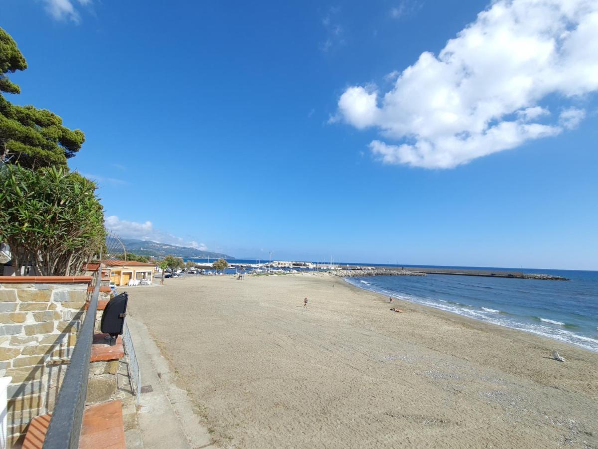 Villa Martina Mare Casal Velino Kültér fotó